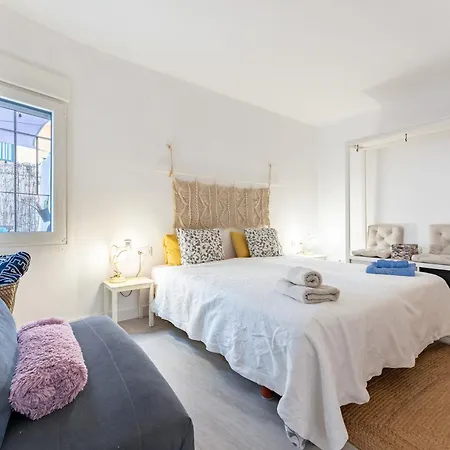 Beautiful Frontline Apartment *