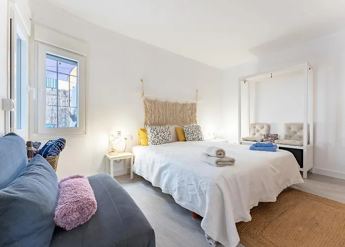 Beautiful Frontline Apartment *